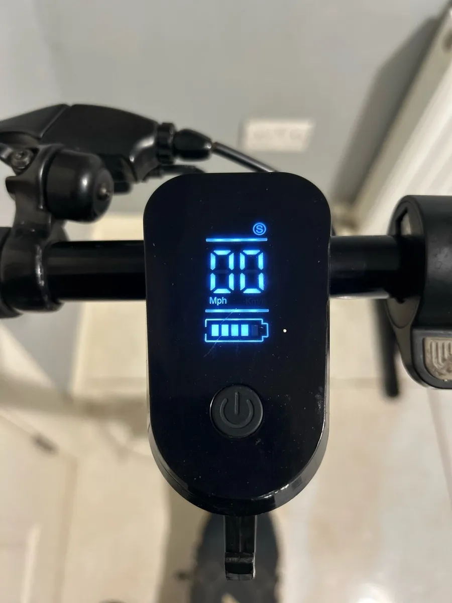 Indi EX-1 Electric Scooter - Image 3