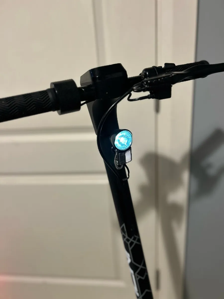 Indi EX-1 Electric Scooter - Image 4