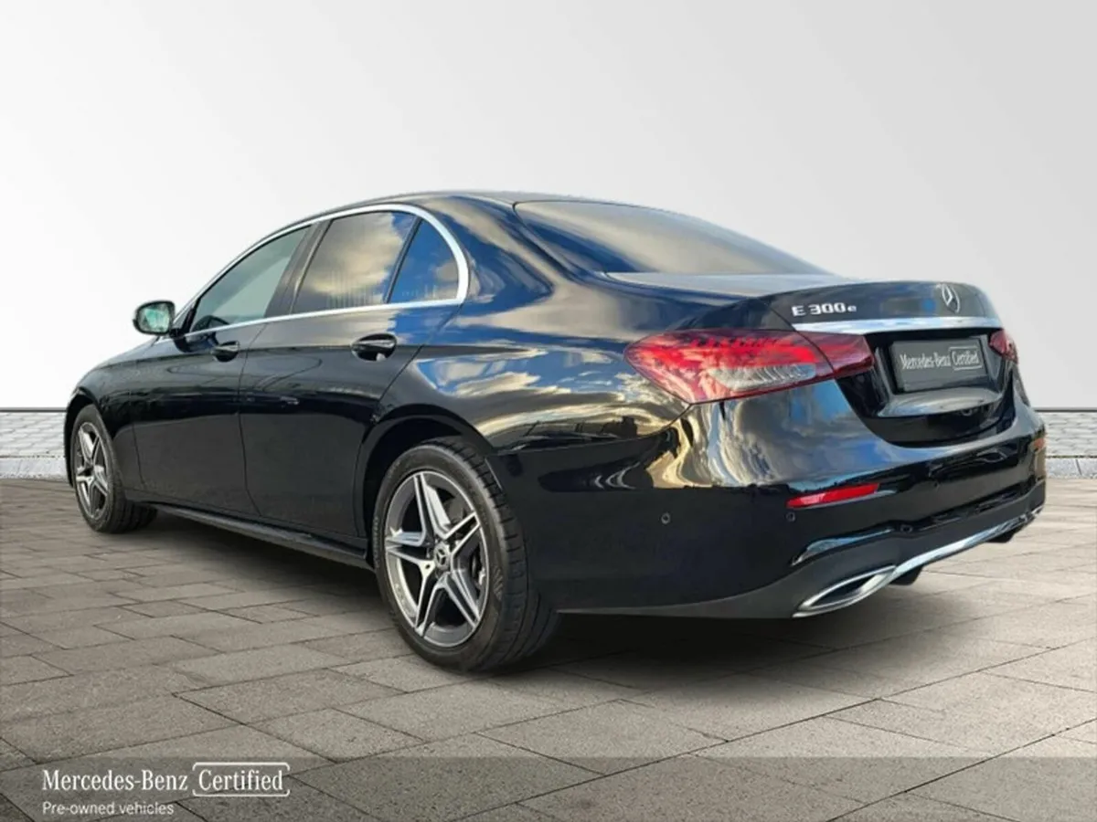 Mercedes-Benz E-Class E300e PHEV AMG Line AUTO *(P - Image 3