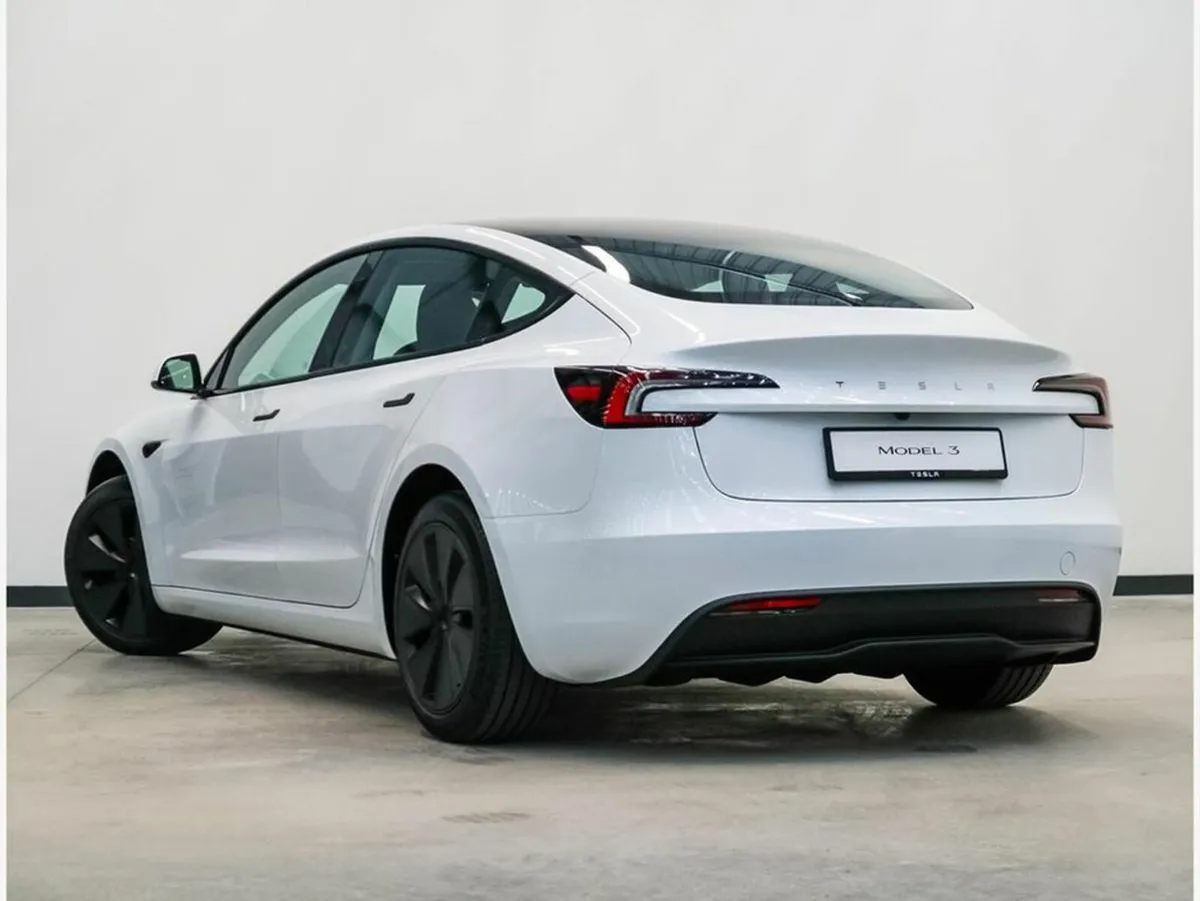 Tesla Model 3 Tesla Model 3  Rear-Wheel Drive - Image 4