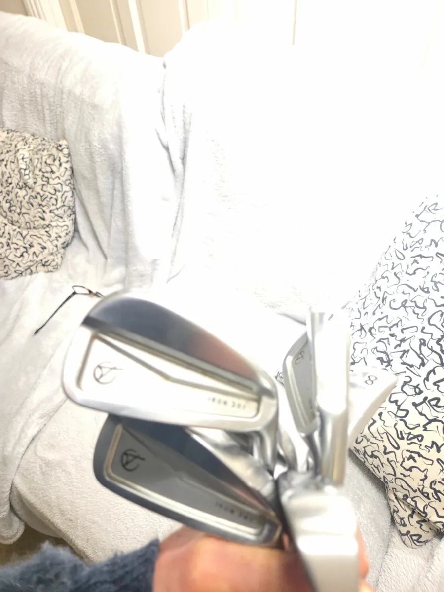 Golf clubs - Image 2