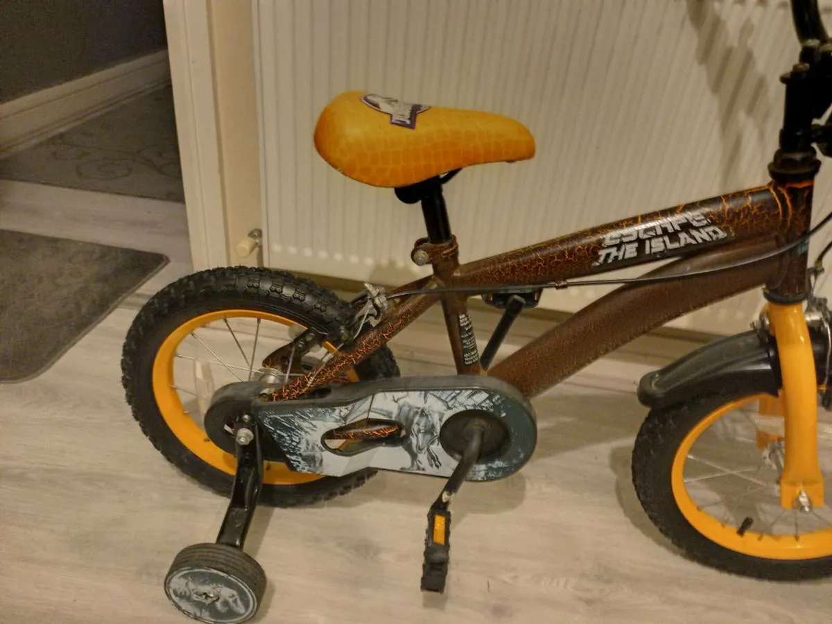 Kids bike size 14 inch wheels - Image 3