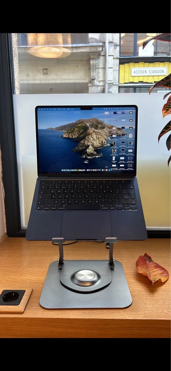 MacBook Air M3 2024 - Image 2