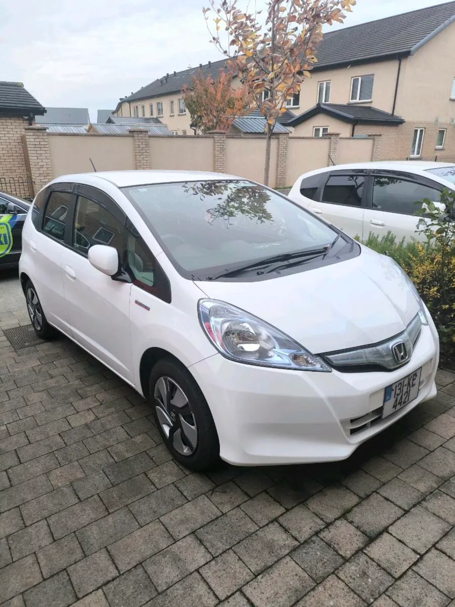Auto Honda Fit Low miles 100k km - Image 1