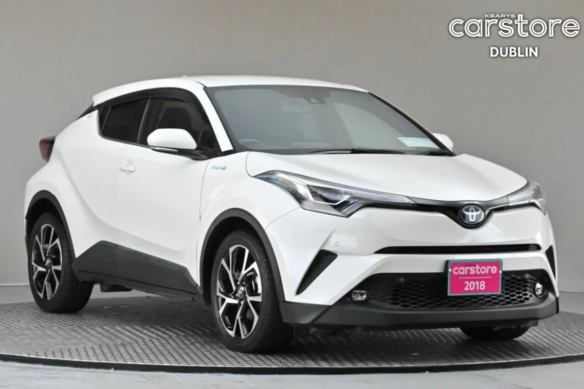Toyota C-HR 1.8 HYBRID **HALF LEATHER**REVERSE CAM - Image 1
