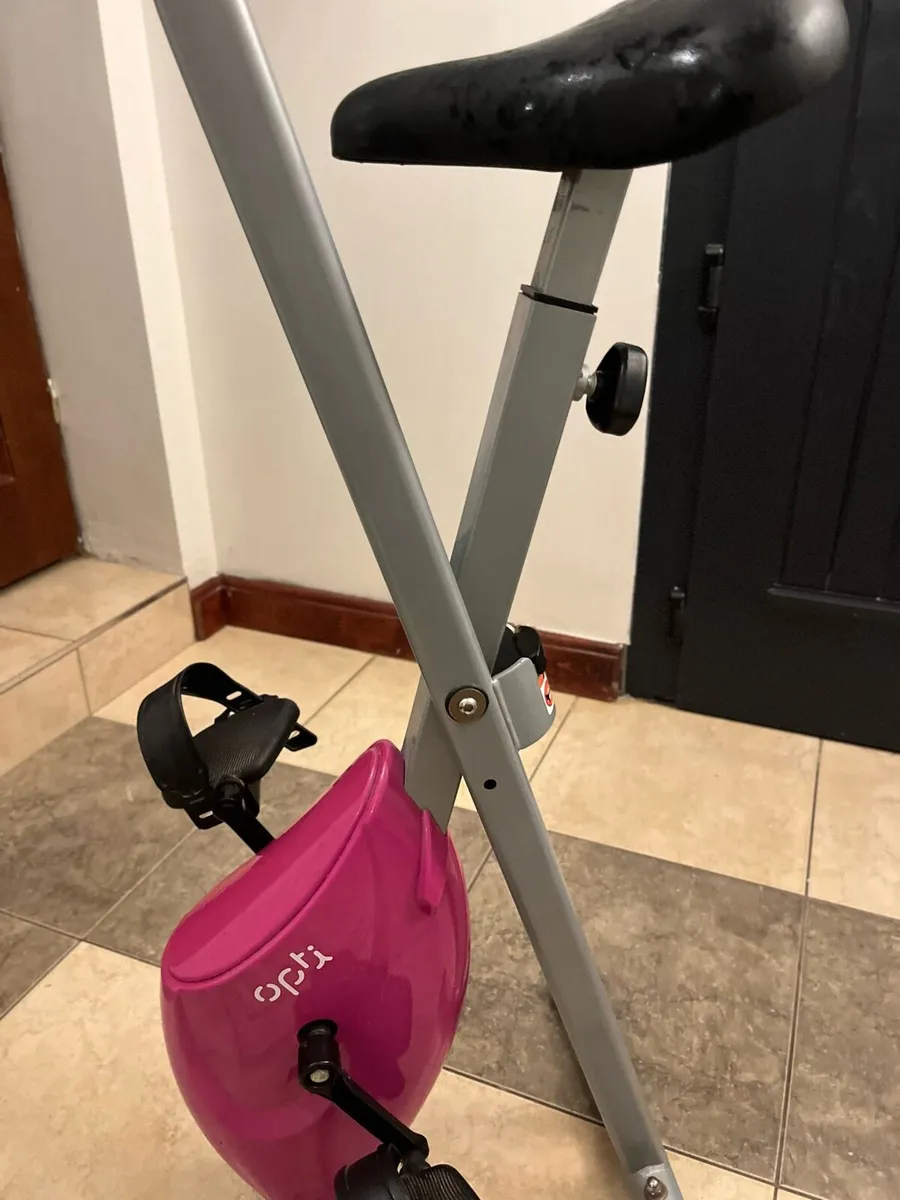 Exercise bike - Image 4