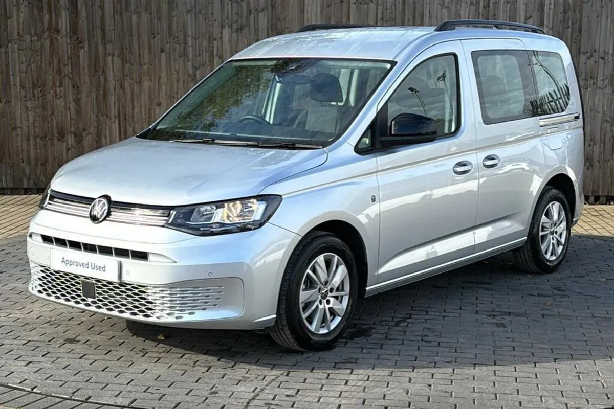 Volkswagen Caddy CADDY LIFE TDI 122HP A7F 7 seat A - Image 2