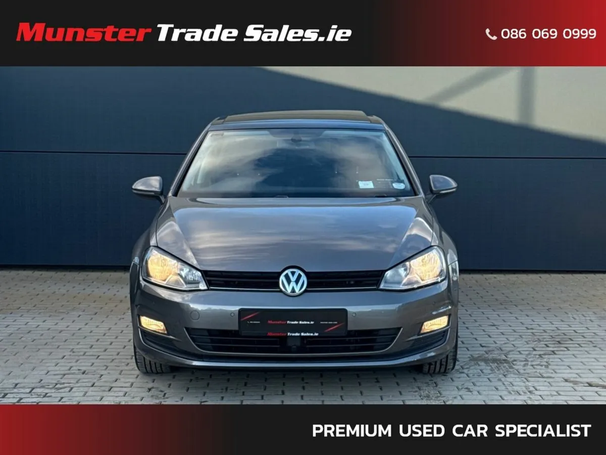 Volkswagen Golf 1.6 TDI 110HP Lounge - Image 4