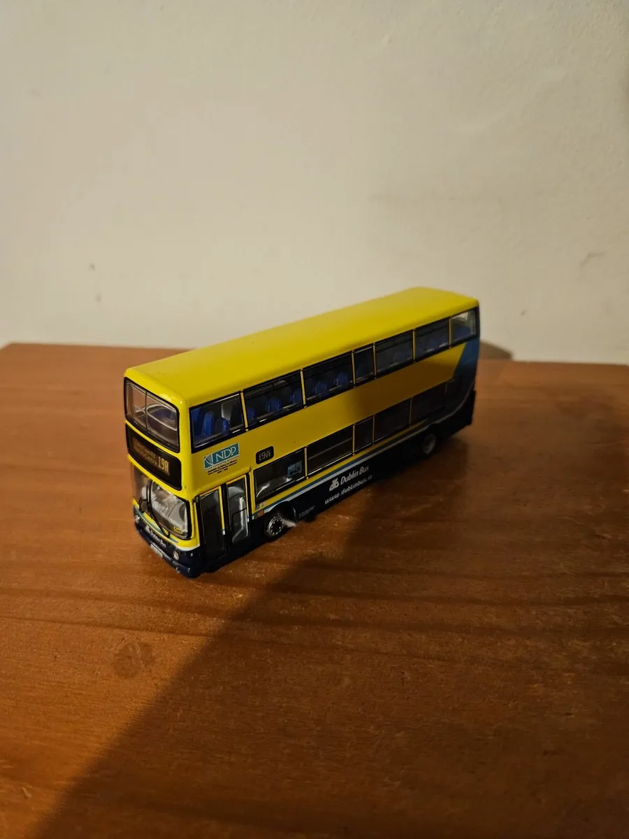 Corgi Britbus Dublin Bus - Image 3