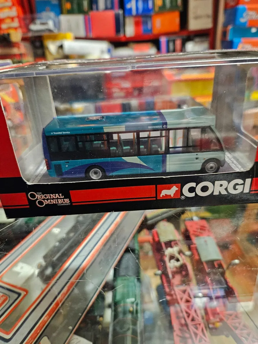 Corgi Ulster Bus - Image 4