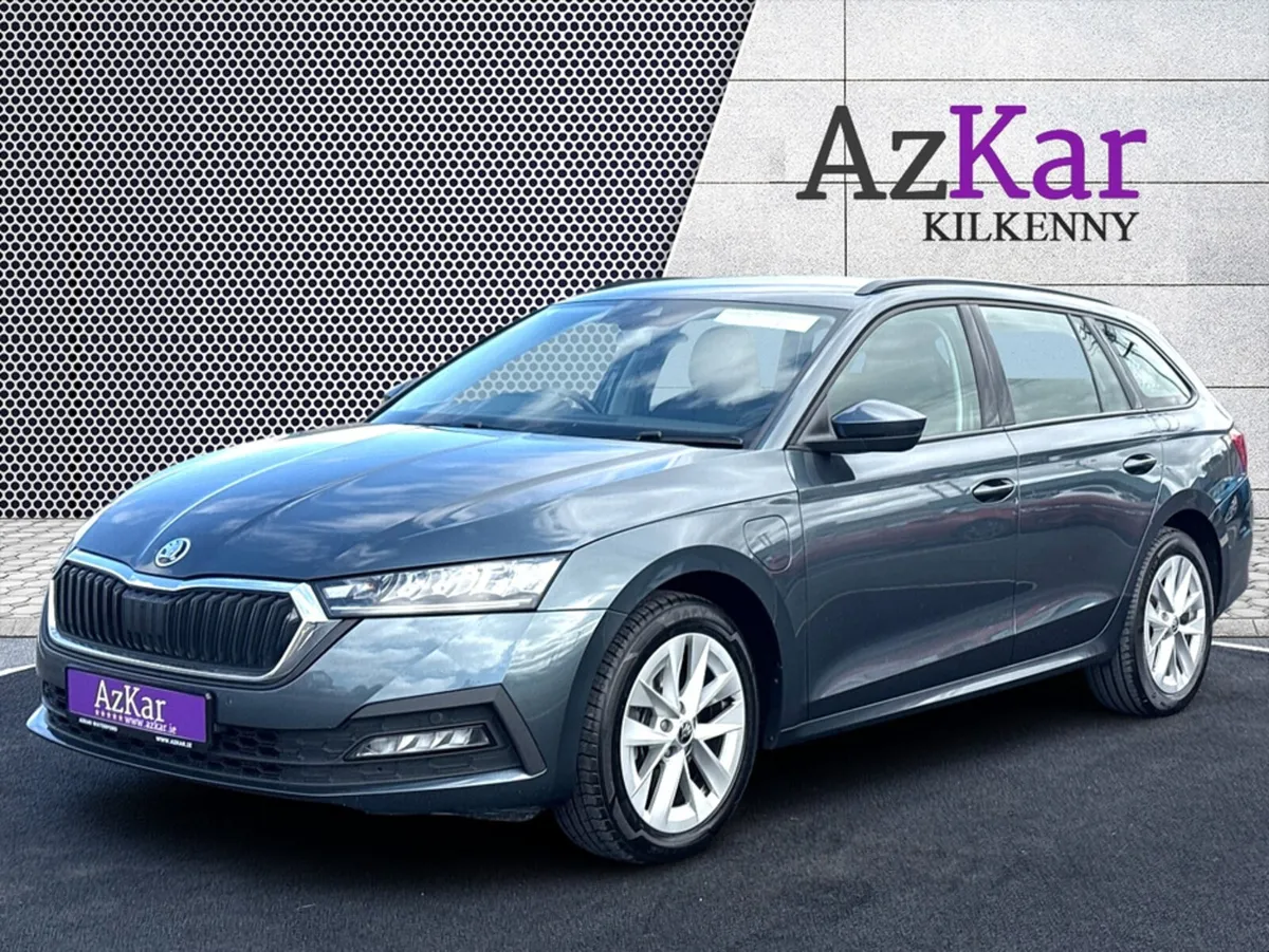 Skoda Octavia 2022 STYLE 1.4 TSI PHEV AUTOMATIC ES - Image 3