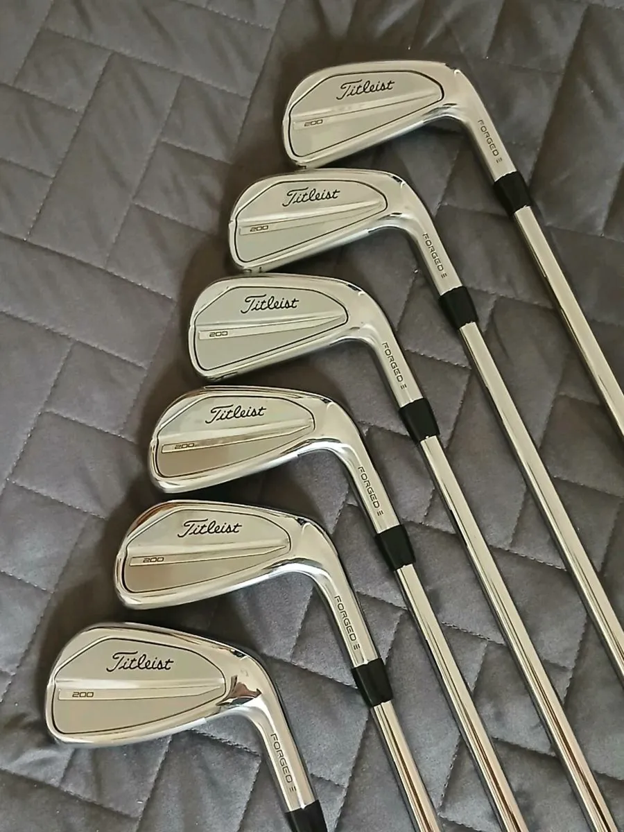 Titleist T200 irons - Image 3