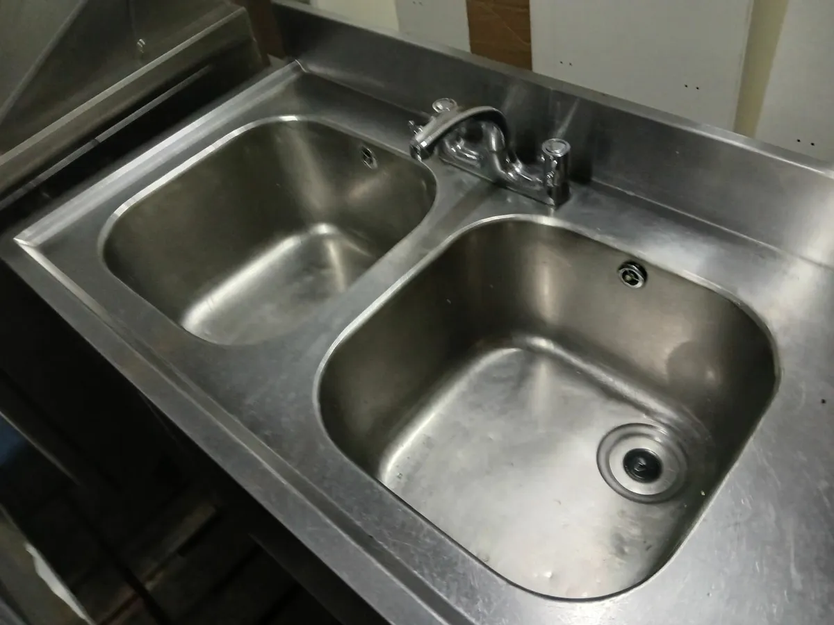 Stainless steel cabbinet double sink unit complete - Image 1