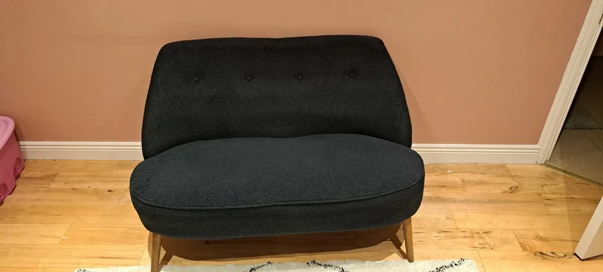 *** Perfect 2 seater sofa**** - Image 2