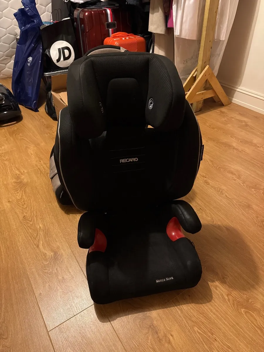 RECARO car seat