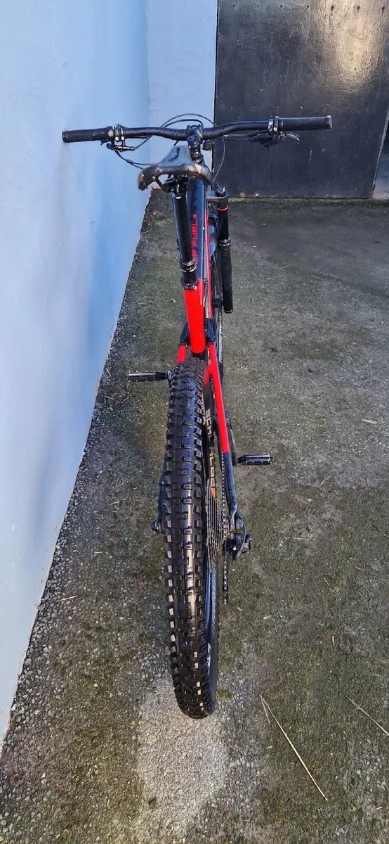 Trek Top Fuel 8 - Image 1