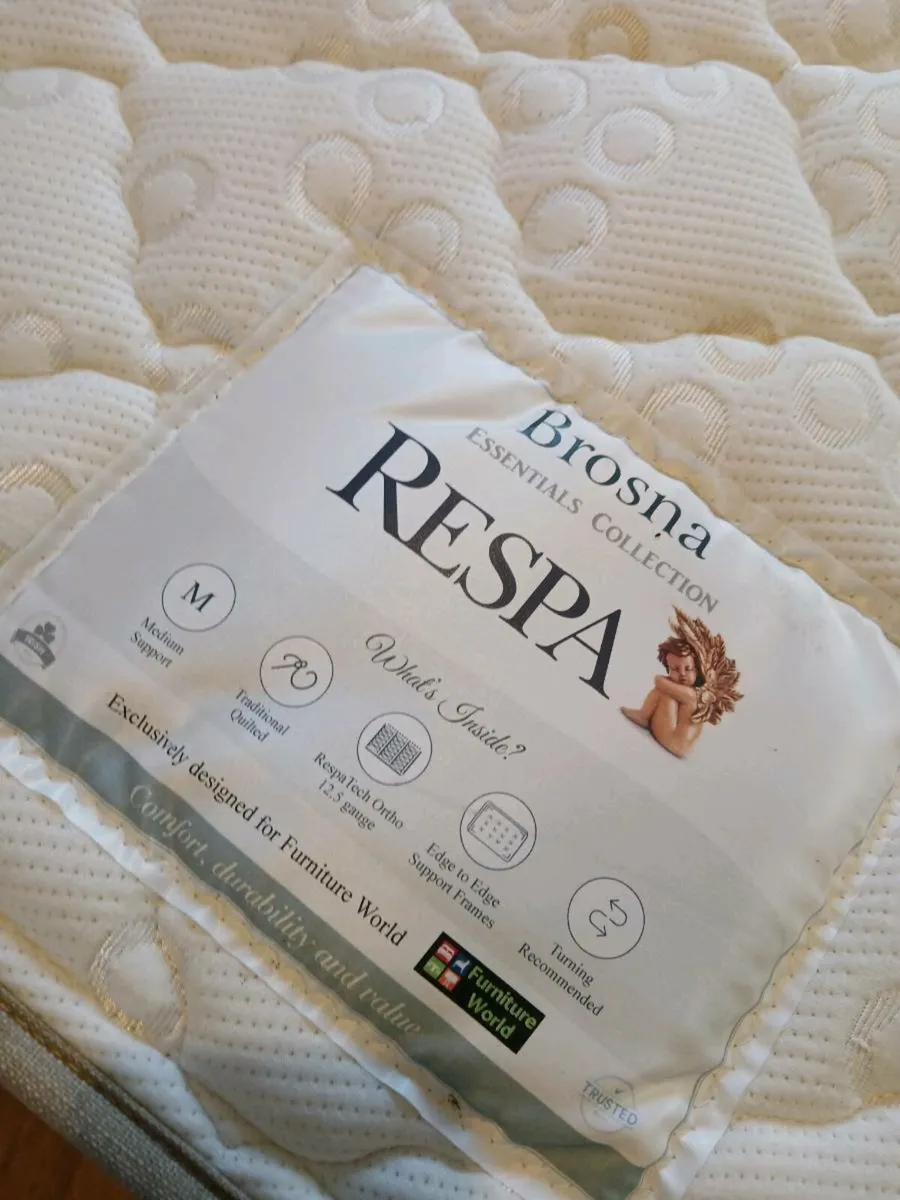 Single bed - Image 2