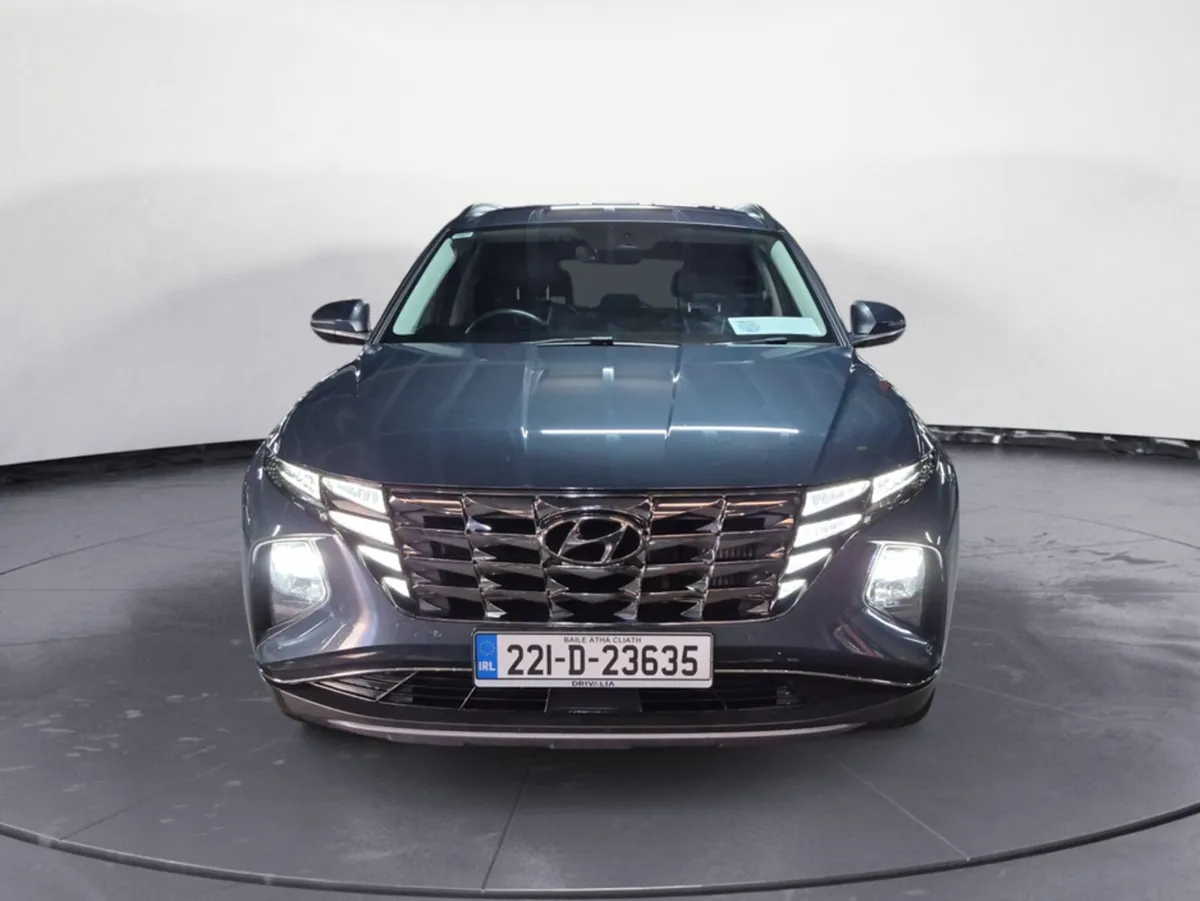 Hyundai Tucson IX35 EXECUTIVE PLUS DIESEL 5 5DR - Image 2