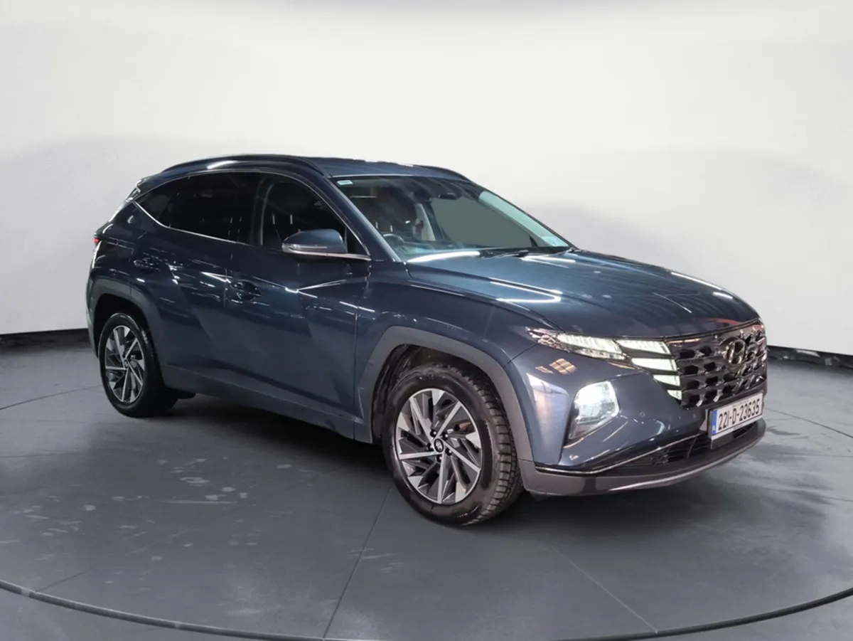 Hyundai Tucson IX35 EXECUTIVE PLUS DIESEL 5 5DR - Image 3