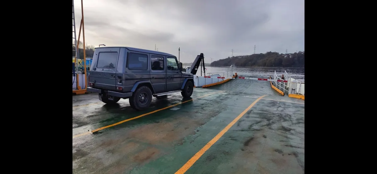 Om606 w460 Gwagen 9-seater - Image 3