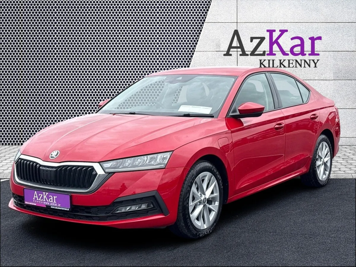 Skoda Octavia 2022 SE TECH IV 1.4 TSI AUTOMATIC  P - Image 3