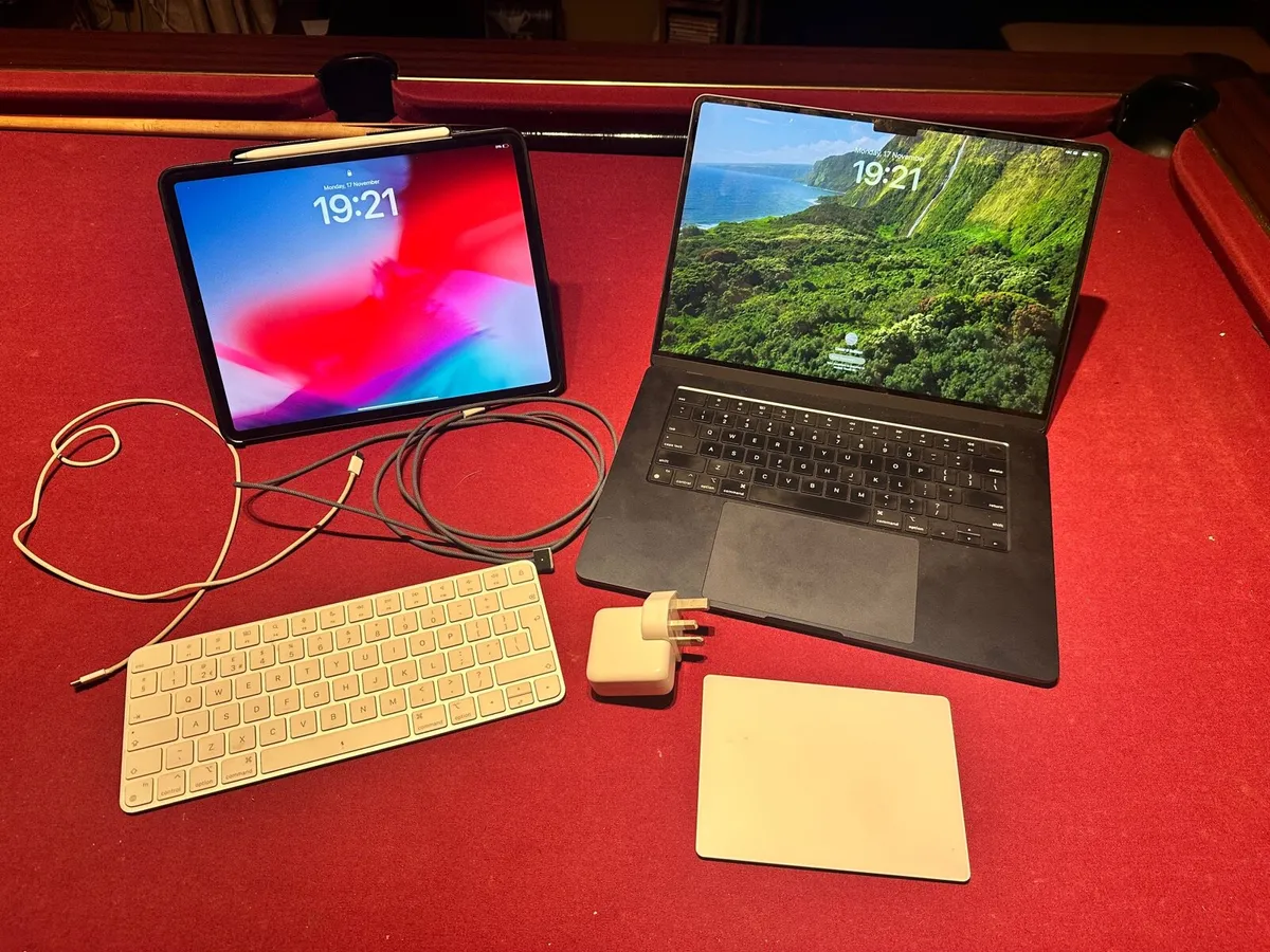 MacBook Air M2 & IPad Pro (4th gen) bundle - Image 1