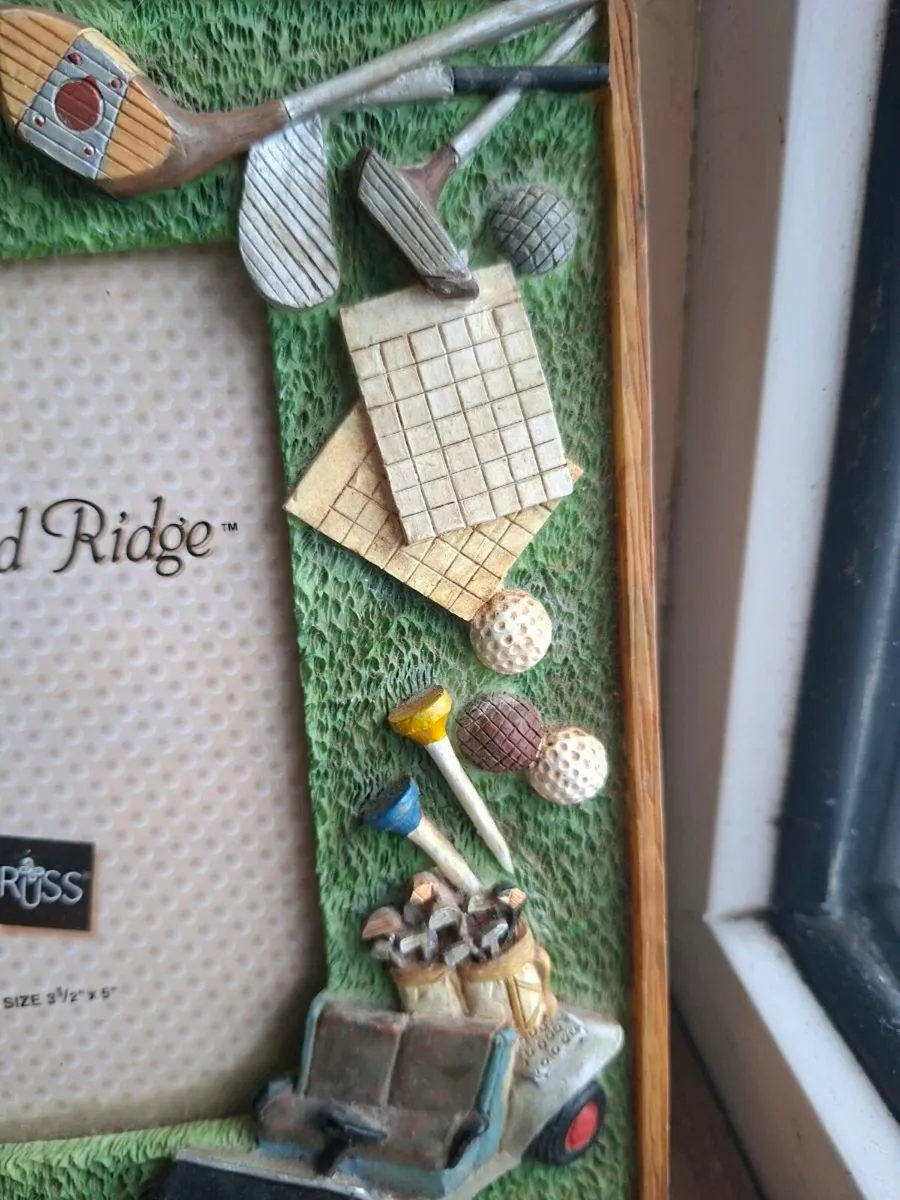 Golf-themed picture frame as new never used - Image 3