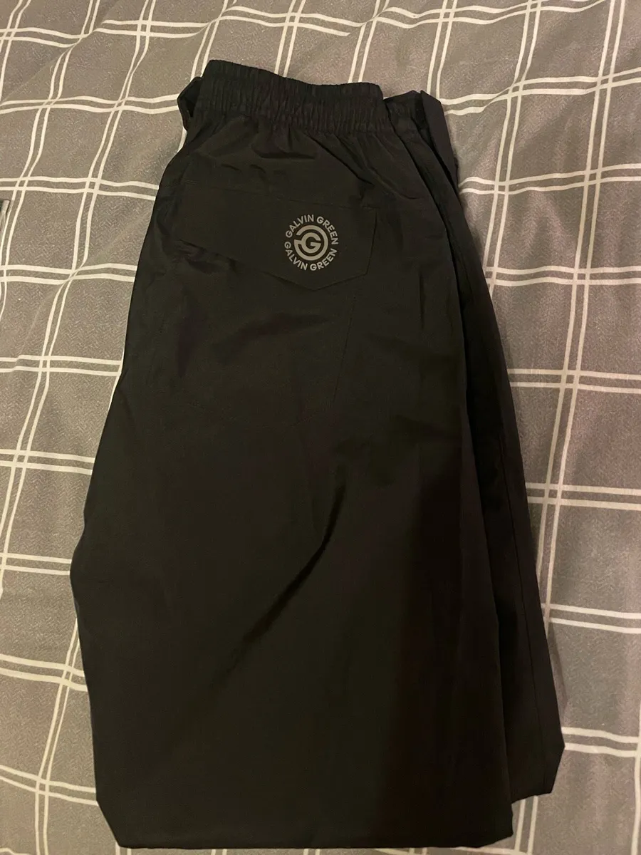Gavin Green waterproof golf trousers - Image 4
