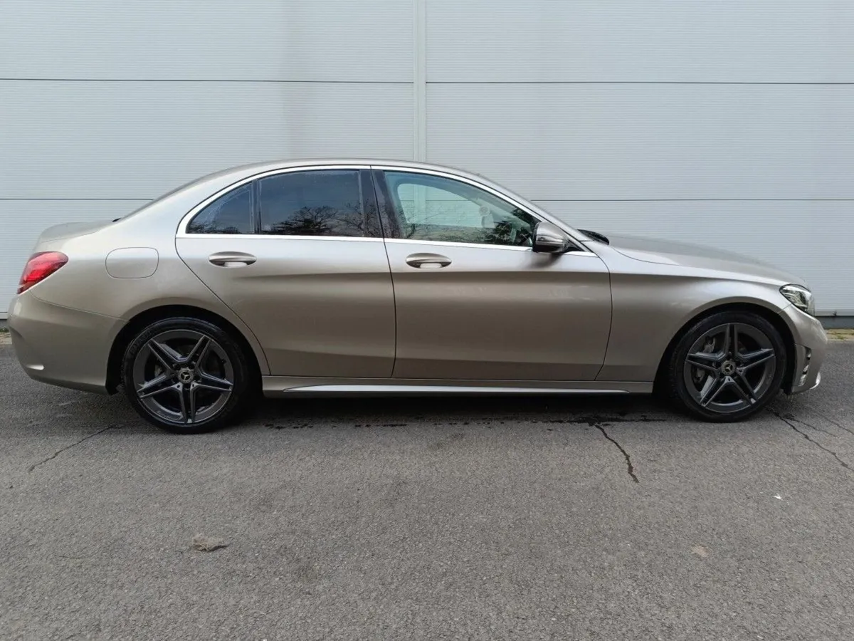 Mercedes-Benz C-Class C 200 AVANTGARDE AUTO Mild H - Image 2
