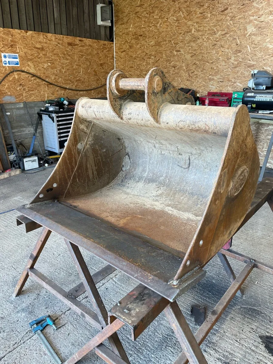 Bucket repairs - Image 3