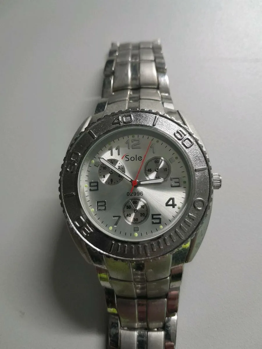 Mens watch - Image 1