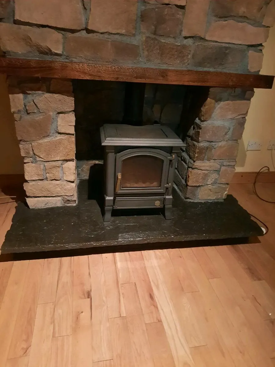 Efel oil stove - Image 1