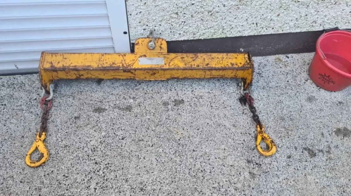 Hoistech  4ft lifting Beam - Image 1