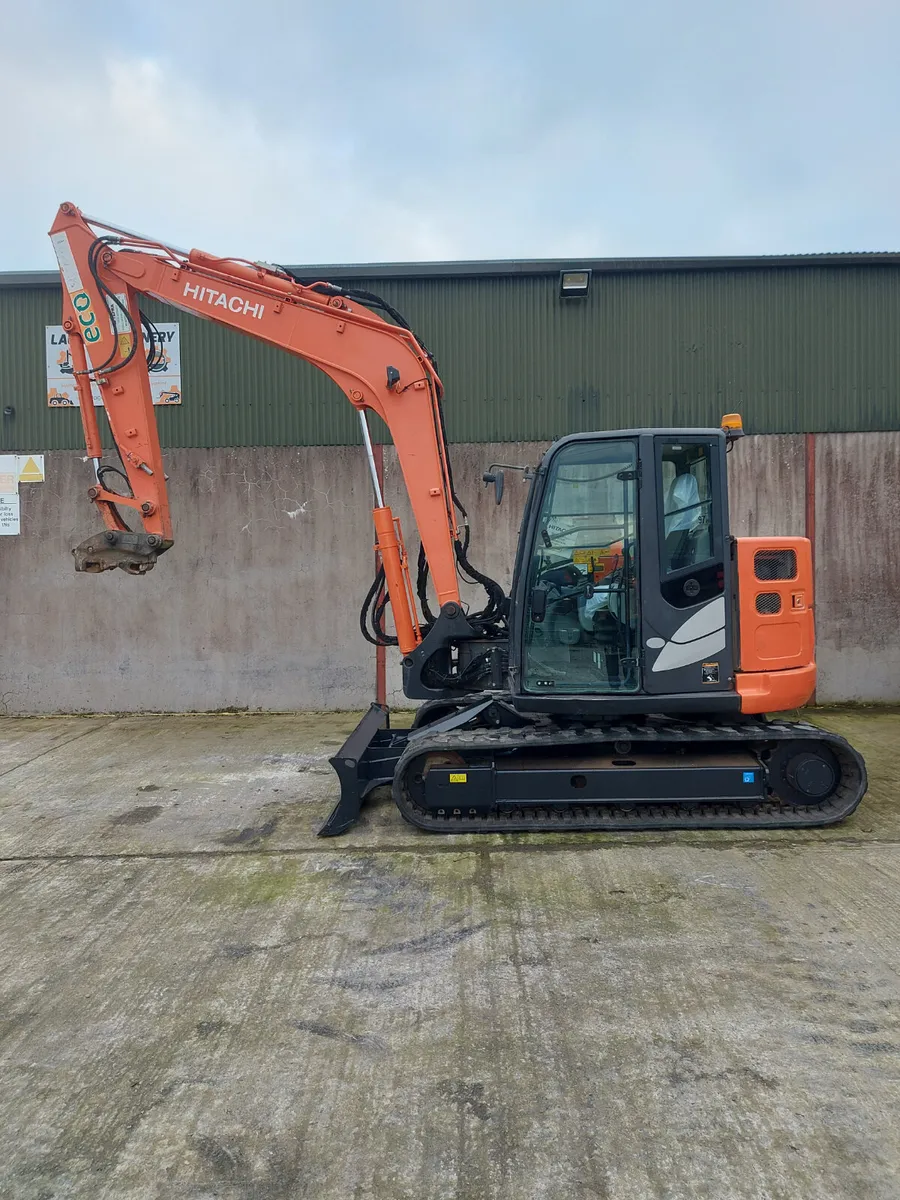 Hitachi zx85 - Image 1