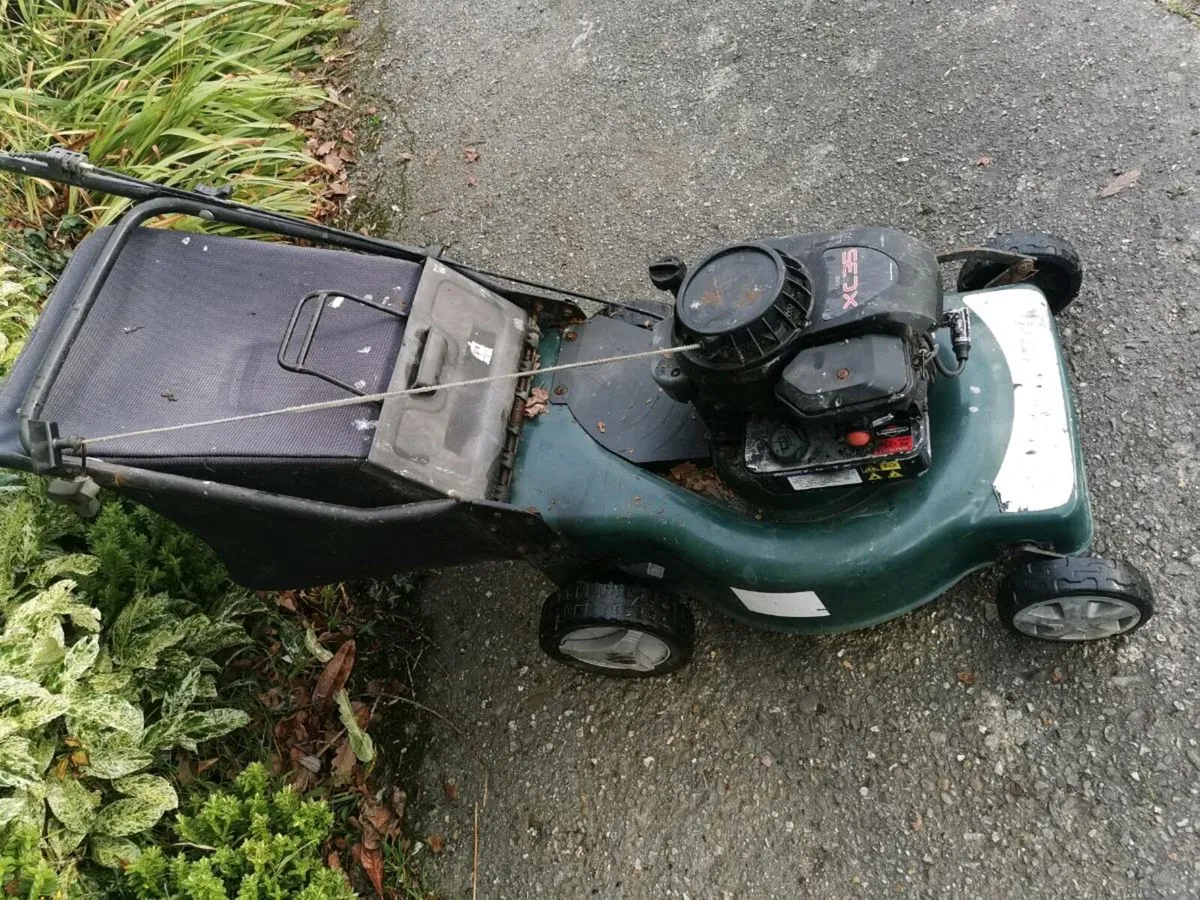 Lawnmower - Image 4