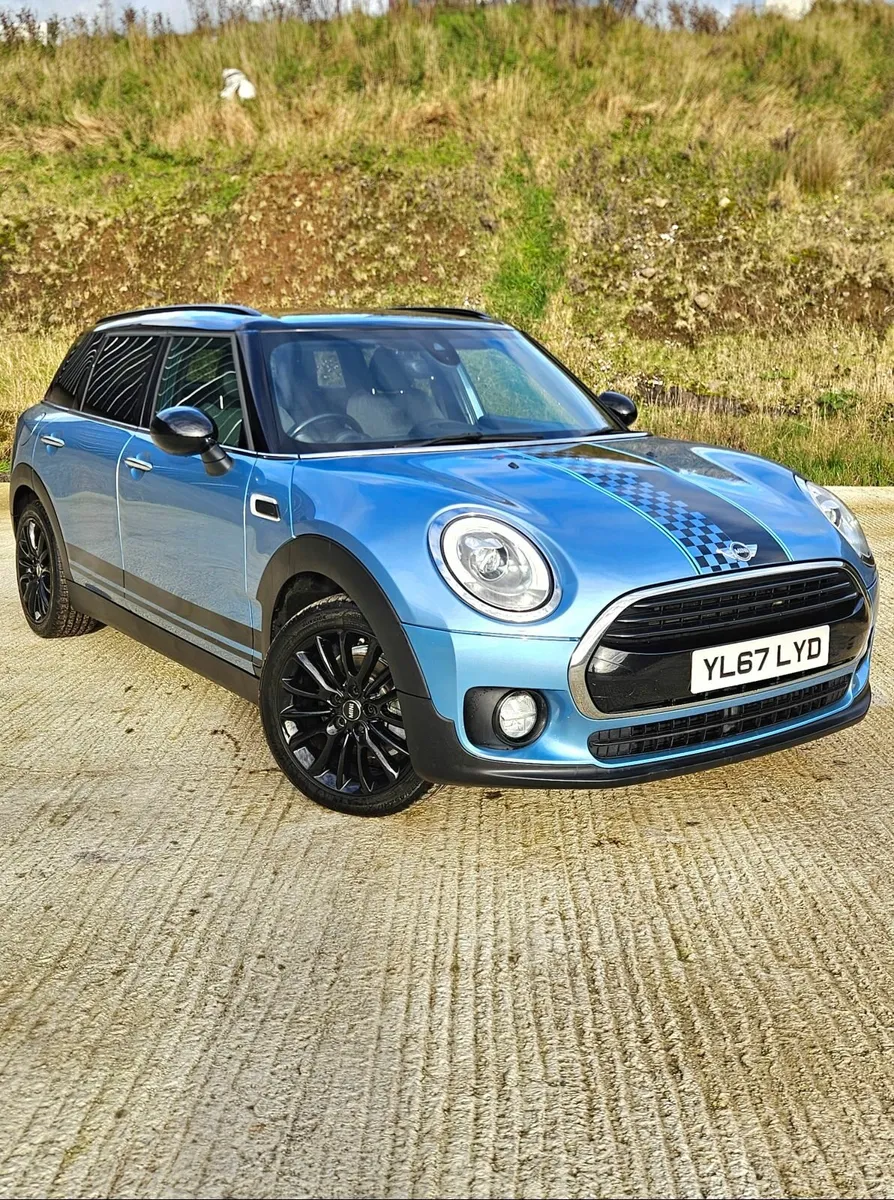 2018 Mini Clubman Cooper Black Edition - Image 1