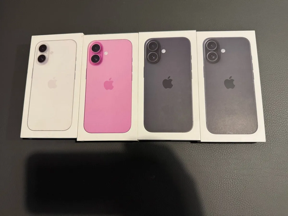 iPhone 16 plus 256GB Sealed 1y Warranty RECEIPT