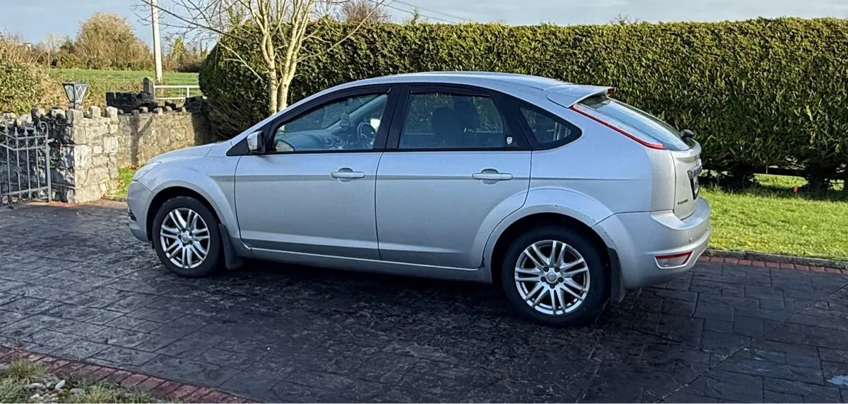 Ford Focus Ghia 1.8 TDCi 2009 Low Mileage - Image 4