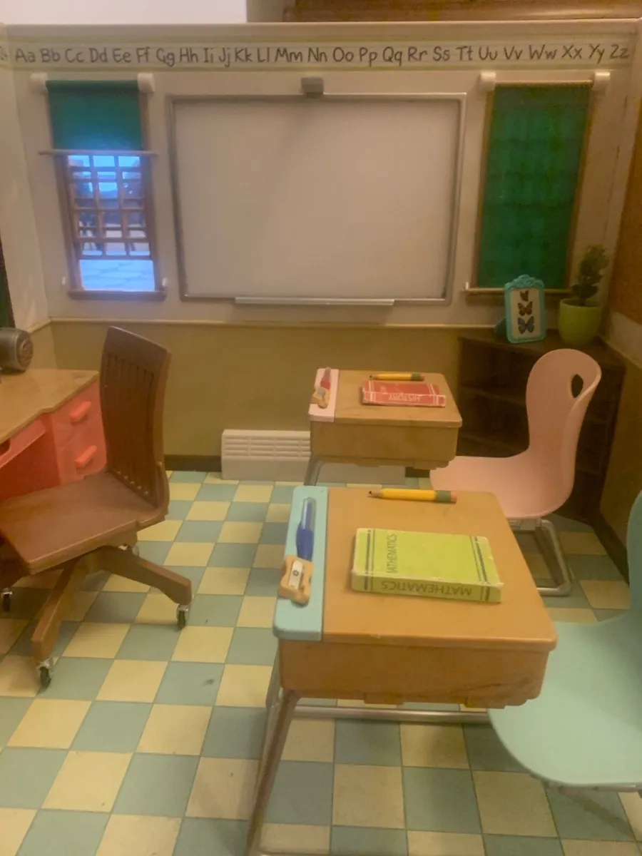 Our Generation Class Room - Image 1