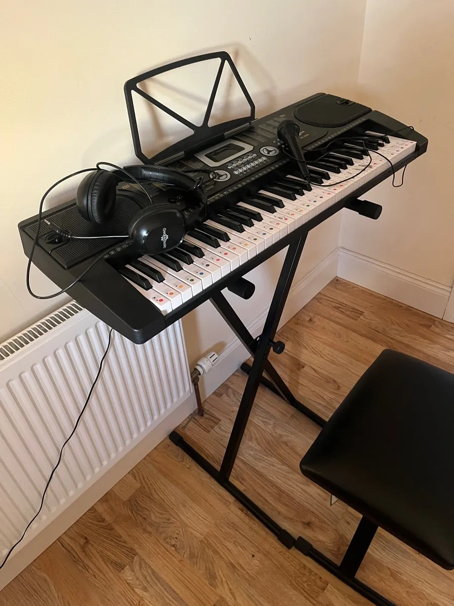 Music keyboard - Image 3