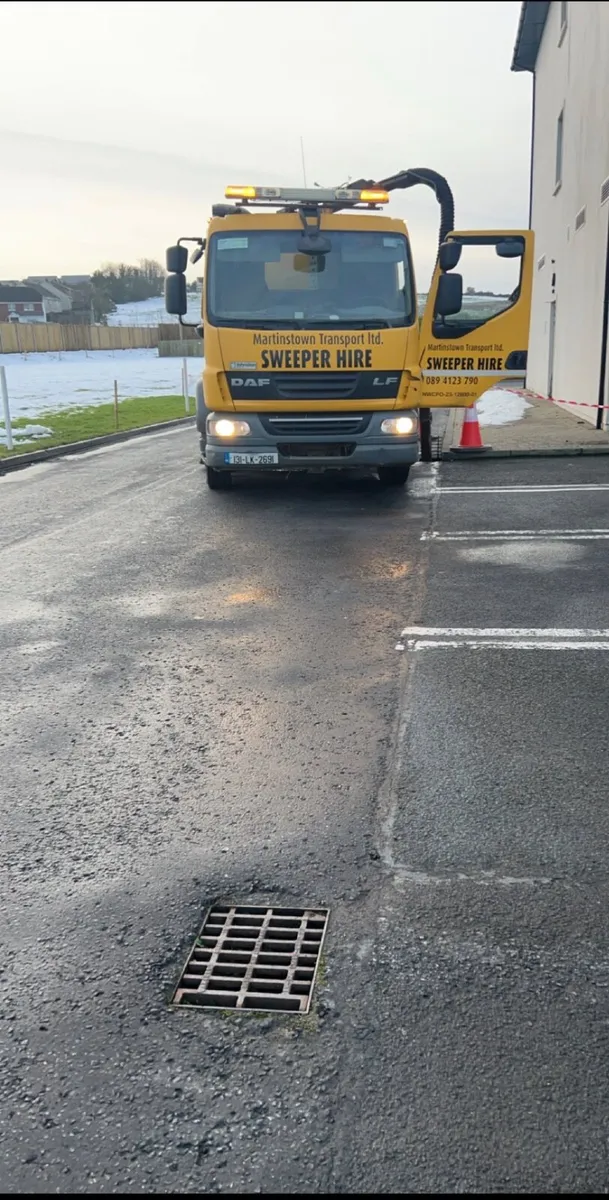 SWEEPER FOR HIRE - Image 1