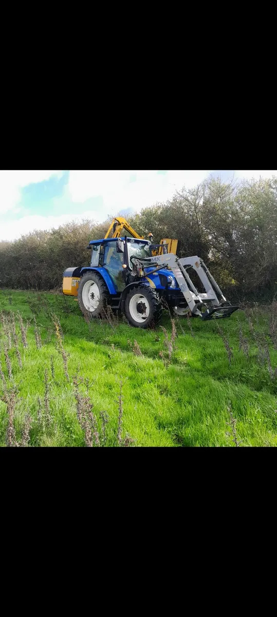 Tractor and mini digger services - Image 1