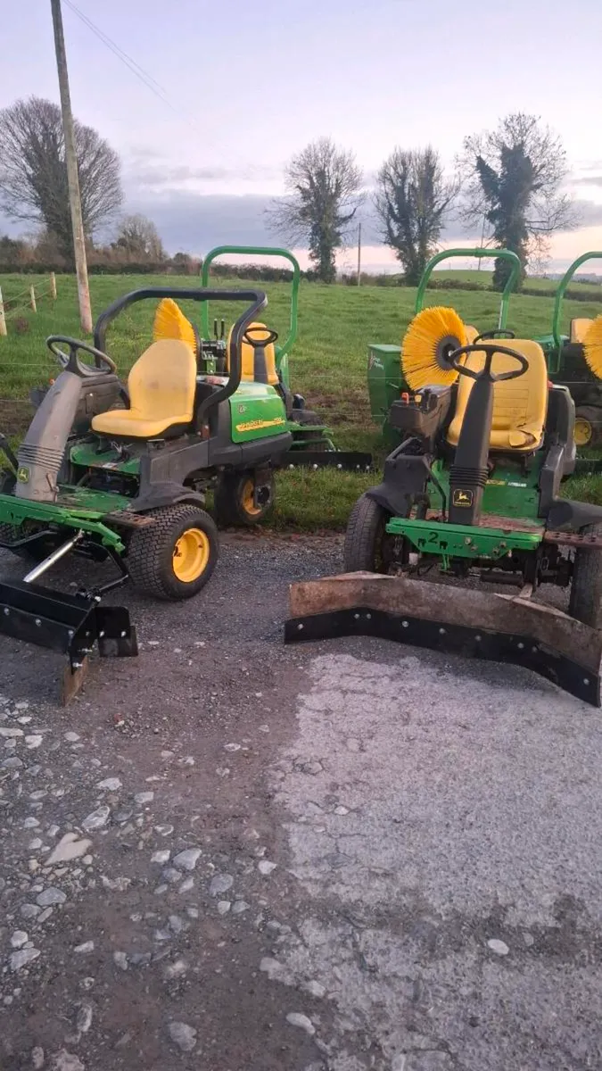 Diesel scrapers - Image 1