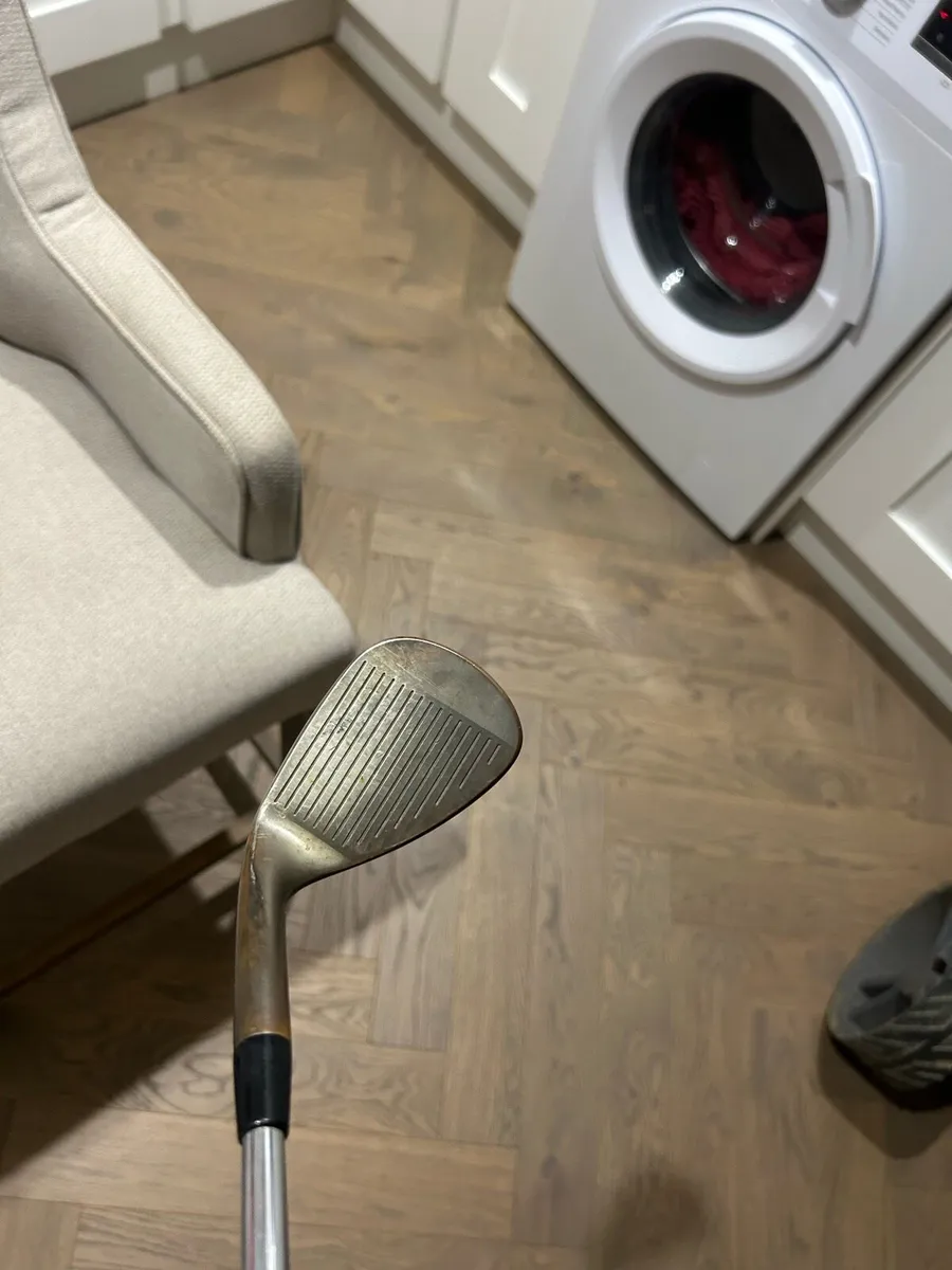 Mizuno 54 degree wedge - Image 3