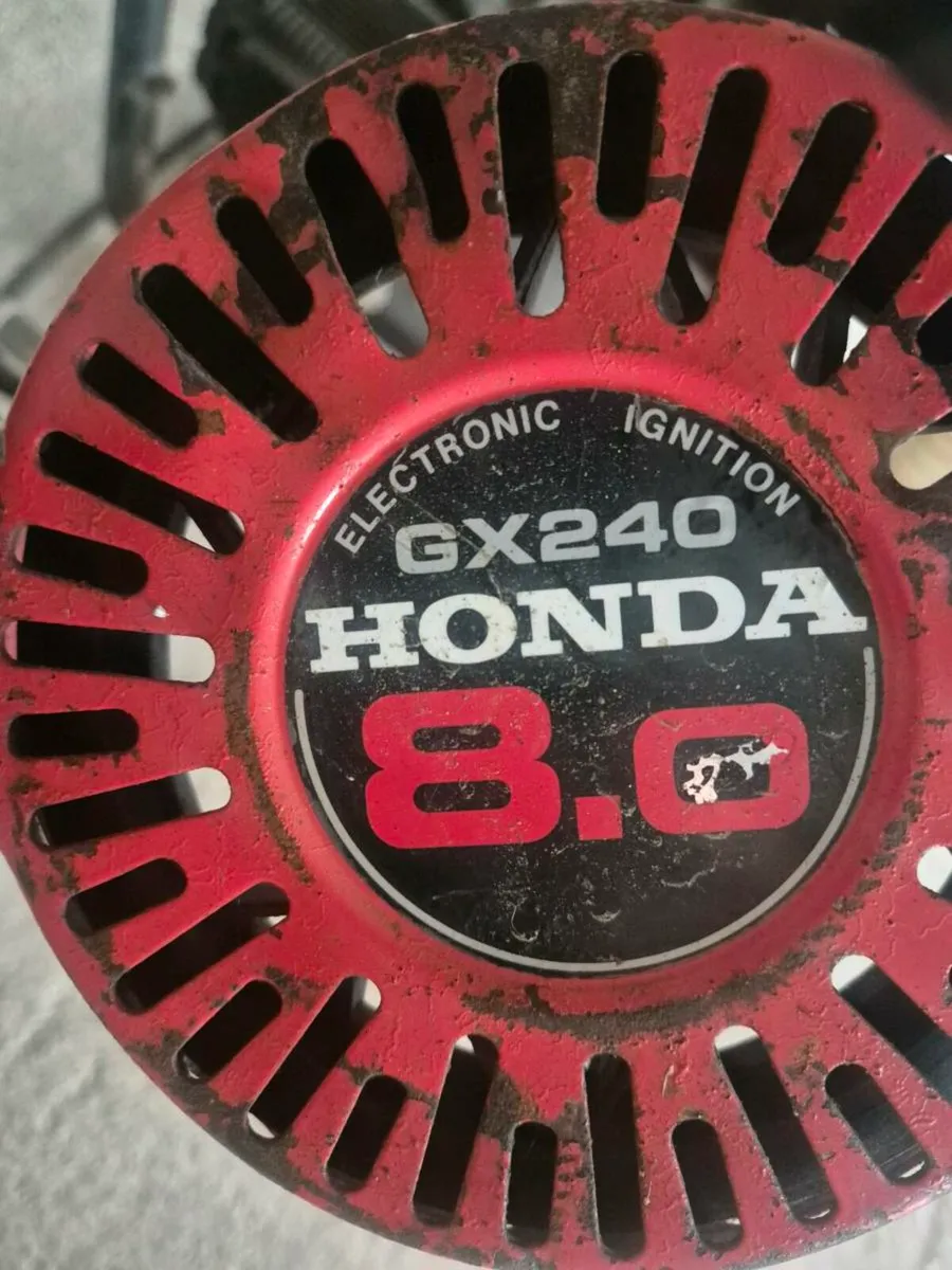 Honda gx 240 pressure washer - Image 1