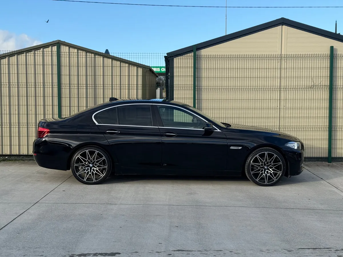 BMW 5-Series 162 Low Miles!! - Image 3
