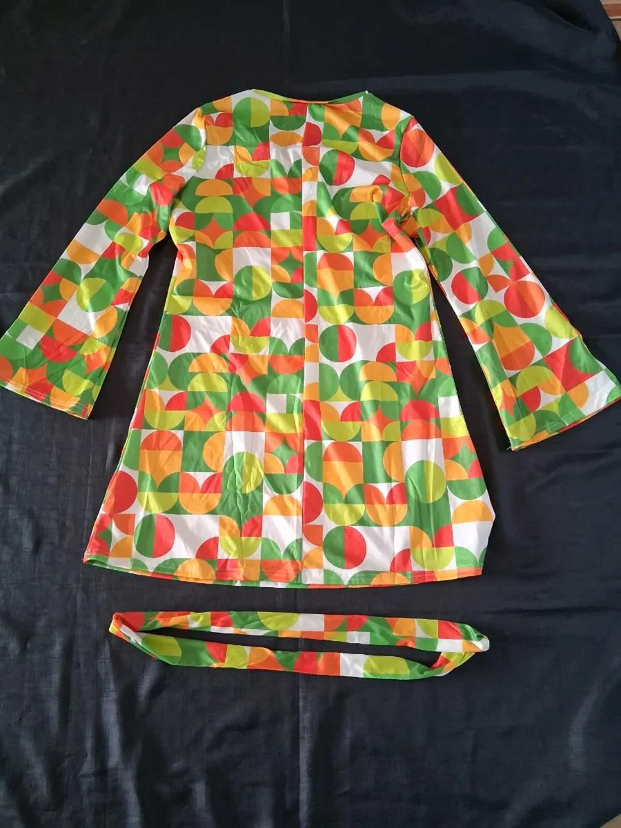 Ladies Retro Style Dress - Image 2