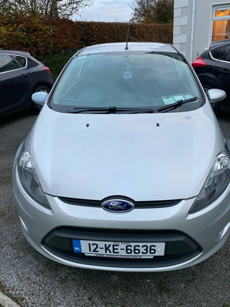 Ford Fiesta 2012 - Image 2