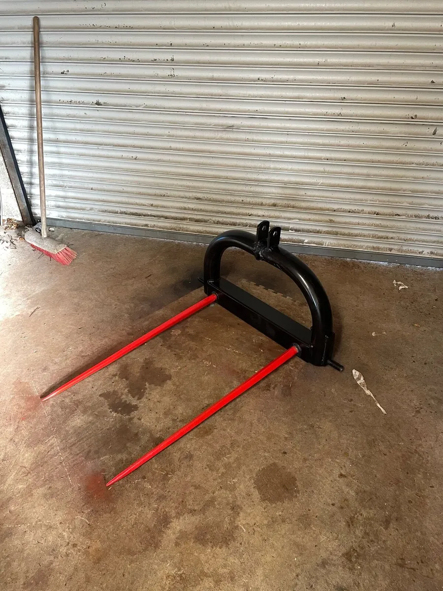 Bale spike - Image 2