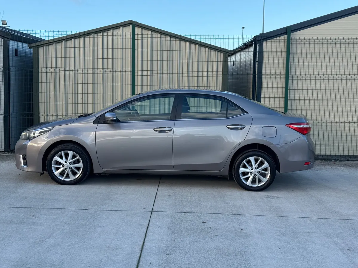 Toyota Corolla New NCT low Kms!! - Image 4